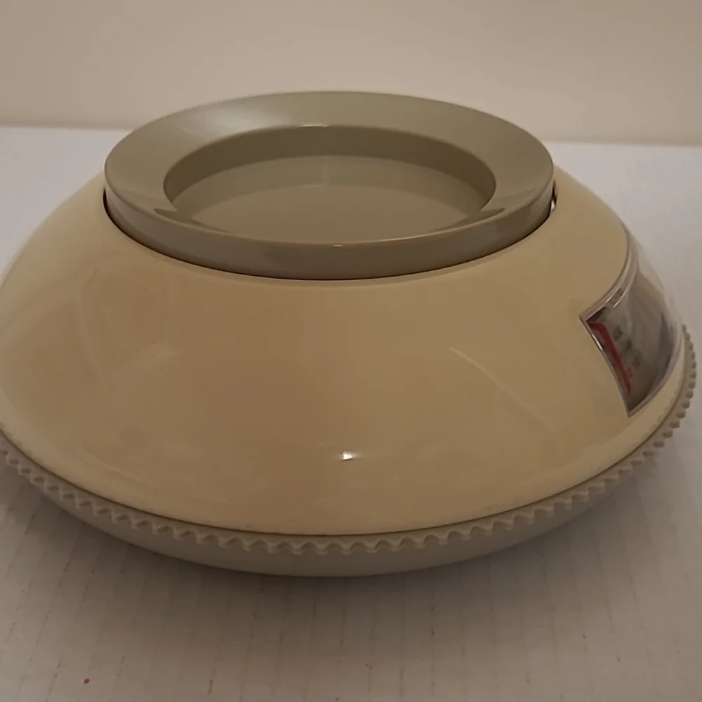 Retro Kitchen Scale - Picture 9 of 16